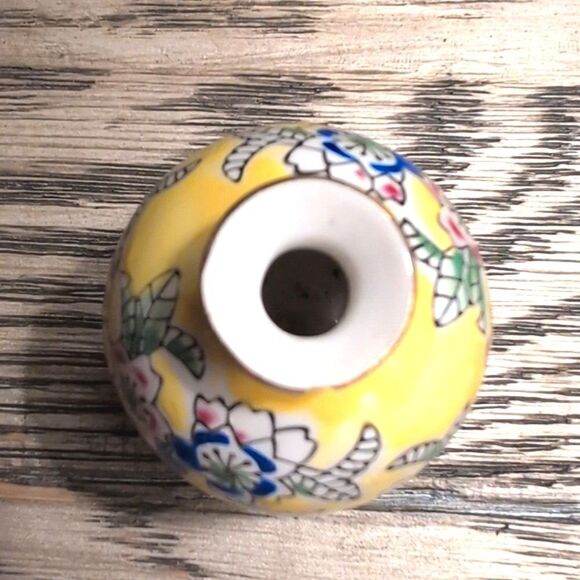 Japanese Yellow Floral Mini Bud Vase Cottagecore Grand Millenial Collector - Picture 4 of 8